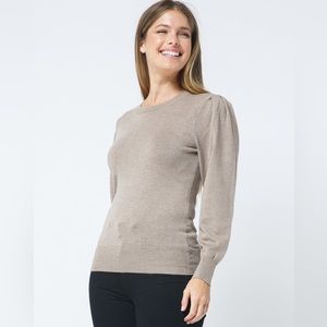 NWT beige puff sleeve sweatshirt
